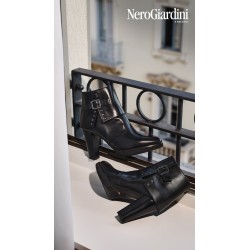 Bottines noir en cuir Nero...