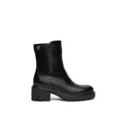 Bottines noir  en cuir Nero...