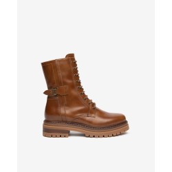 Bottines camelle  en cuir...